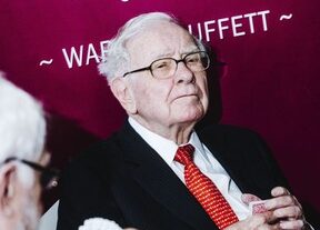 inside the berkshire hathaway inc annual general meeting